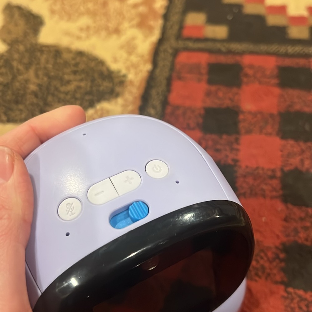 Miko 3: AI mini robot - Picture 3 of 6